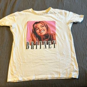 Britney Spears white t shirt